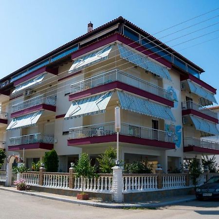 Niki Apartments Паралія-Діонісіу Екстер'єр фото