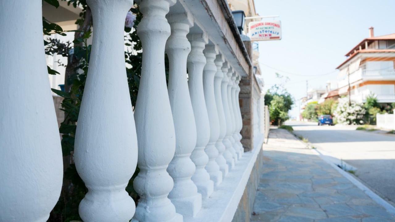 Niki Apartments Паралія-Діонісіу Екстер'єр фото